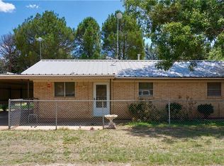 304 W South 4th St, Roby, TX 79543