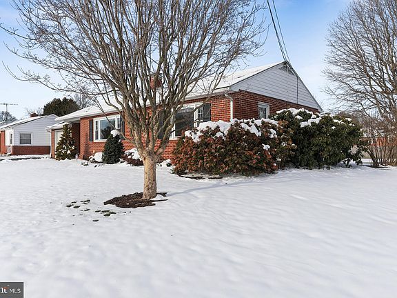 3rd image of 302 S Landis Ave