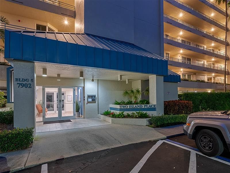 Island Place At Harbourside Condominiums Saint Petersburg, FL Zillow