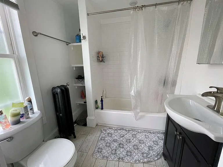 42 Gorham St — Photo 12