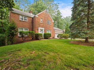 136 Riverview Ter, Pittsburgh, PA
