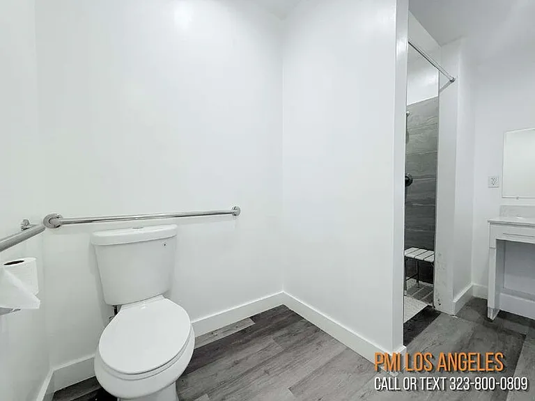 1258 Leighton Ave #B — Photo 10