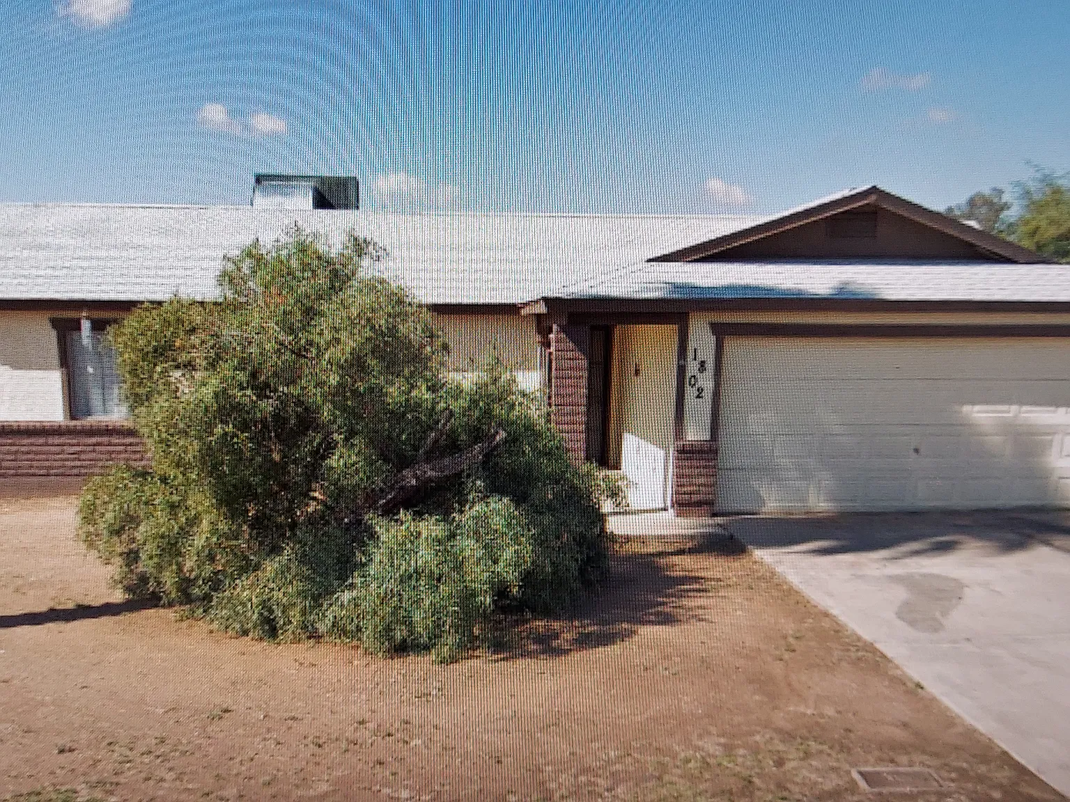 3 bed, 1100 sqft, $1,750 — Photo 1