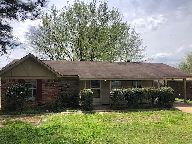 1st image of 3375 Greenway Dr