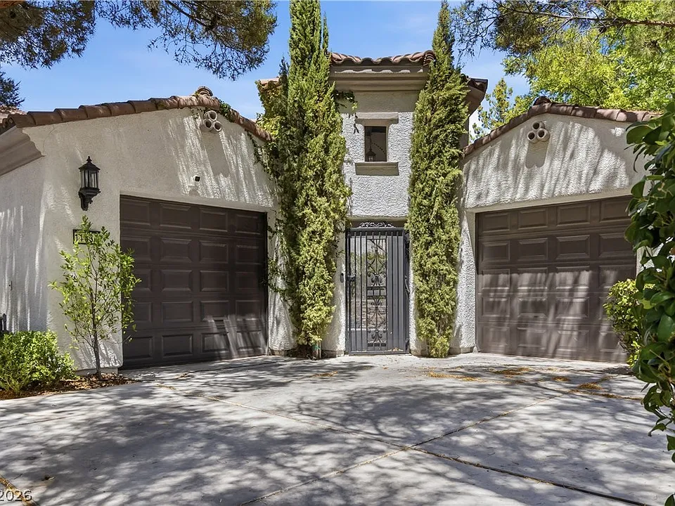 11834 Waterford Castle Ct