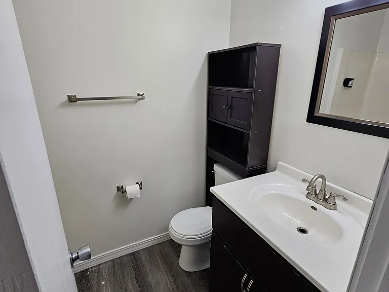 2901 Staten Ave #15 — Photo 19