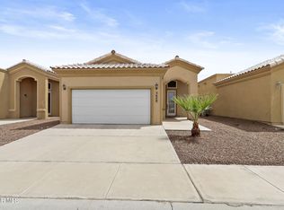 3648 Grand Bahamas Dr, El Paso, TX 79936