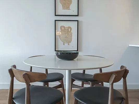 Rented by REAL New York | media 11