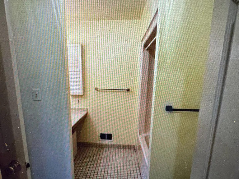 211 Gambocz Ct — Photo 12