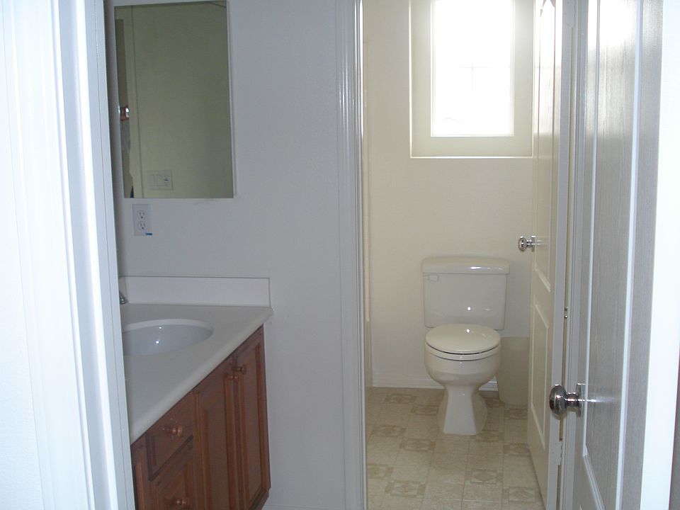 1st image of 323 N Marin Privado