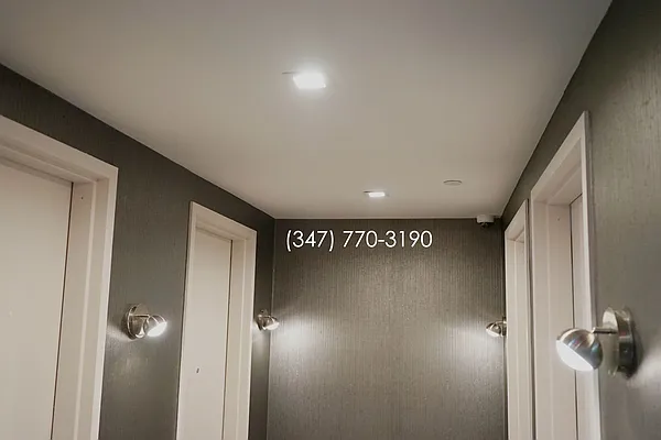 Rented by Manhattan Management LLC | media 53