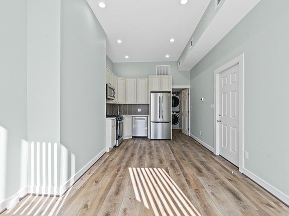 5th image of 2903 N Calvert St #11371953
