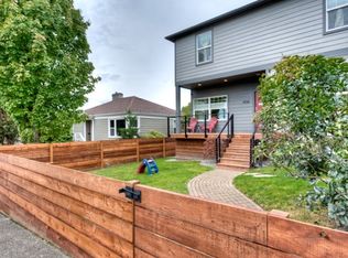 4136 SW Holden St, Seattle, WA 98136