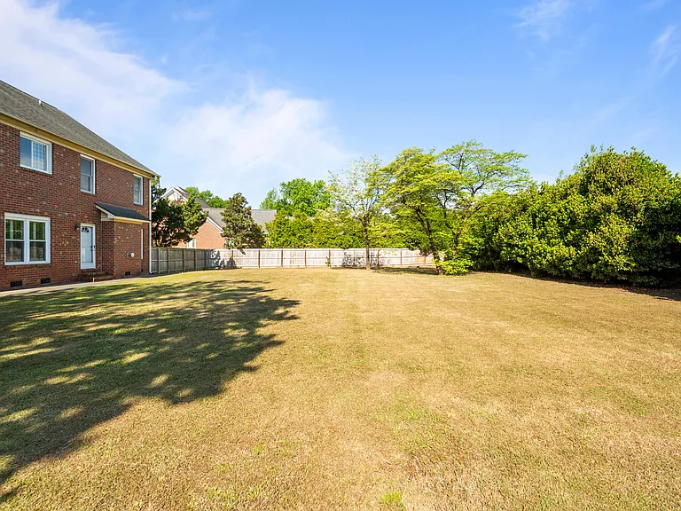 3520 Birkdale Ct — Photo 20