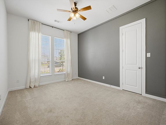 5th image of 1815 Navarre Way