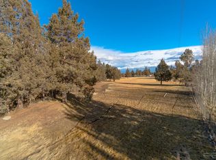 63420 Hamehook Rd, Bend, OR 97701