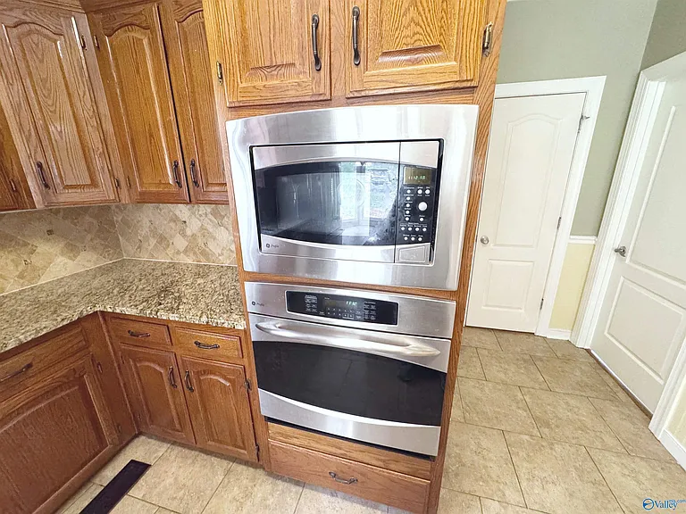 1319 Chesterfield Rd SE — Photo 19