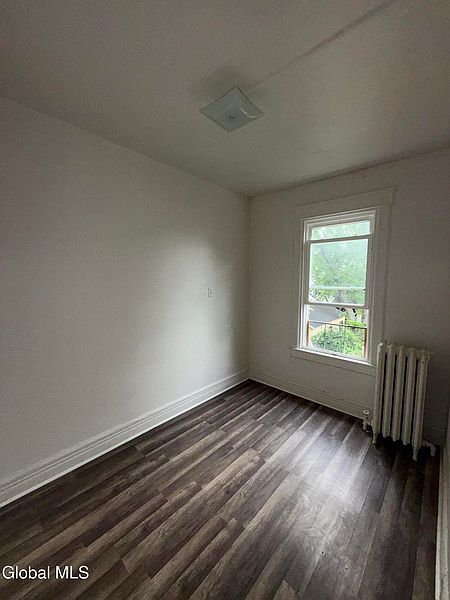 4th image of 19 Stanwix Street