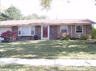 601 Slingerland Dr, Schaumburg, IL 60193