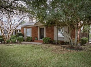 3733 Bellaire Dr S, Fort Worth, TX 76109