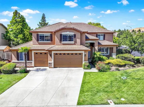901 Dunerose Court, Vacaville, CA 95687