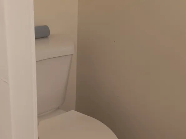 221 S Sierra Vista St #9, Porterville, CA 93257