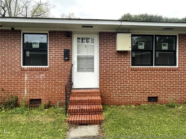 715 S 3rd St, Smithfield, NC