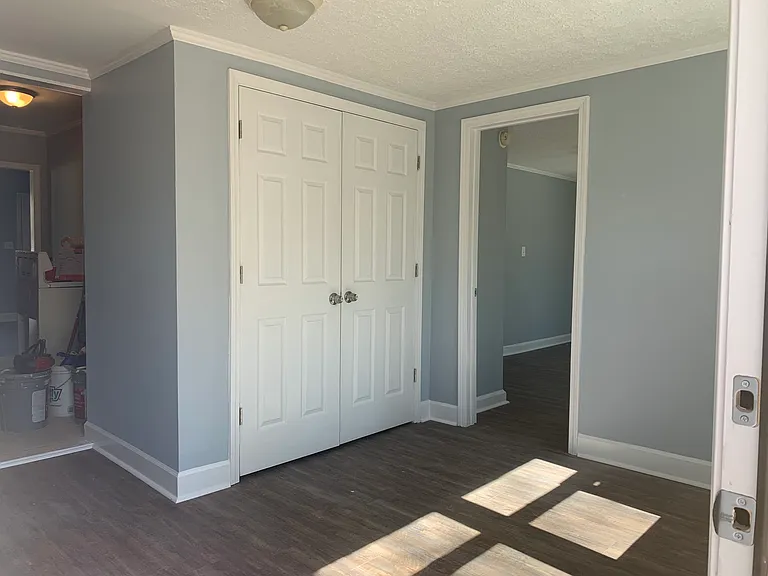2056 Midway St — Photo 10