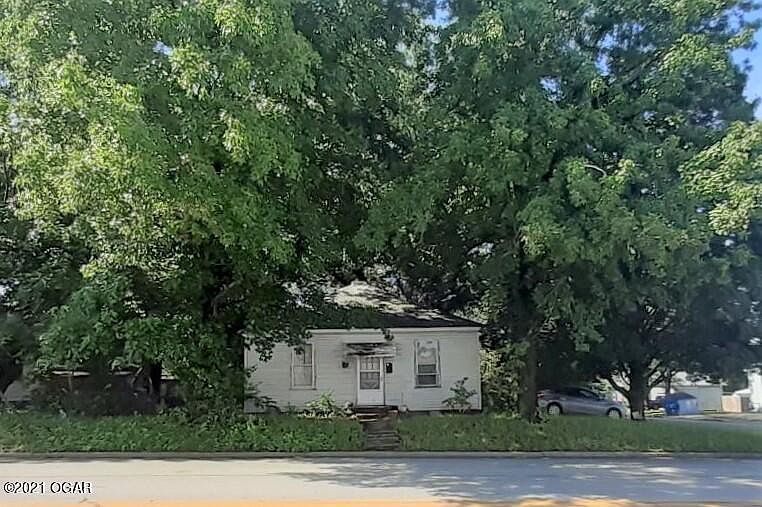 1302 E 4th St, Joplin, MO 64801 Zillow