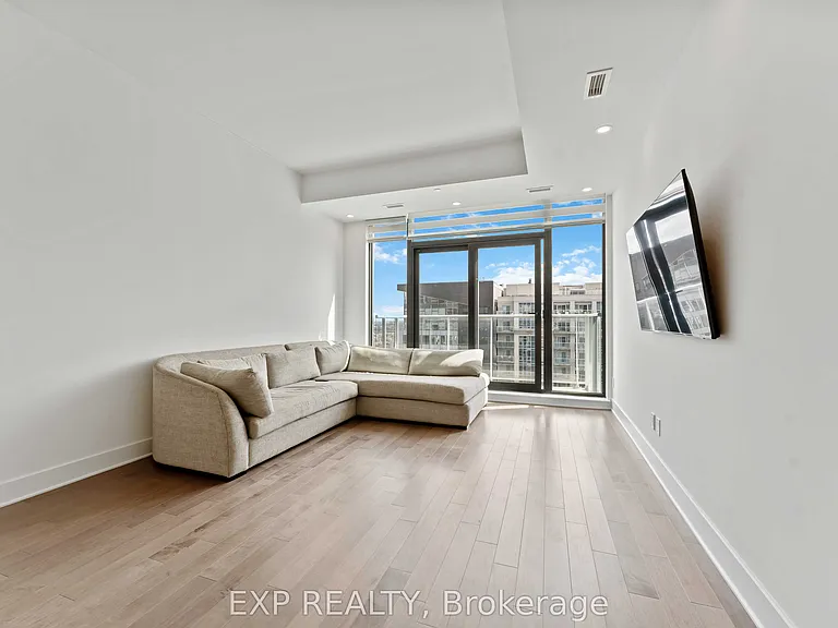 180 George St #2607 — Photo 27