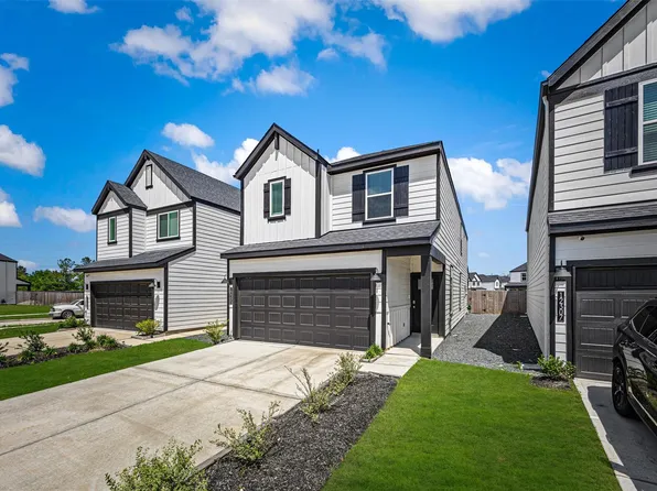 12305 Brandenburg Gate Dr, Houston, TX 77047