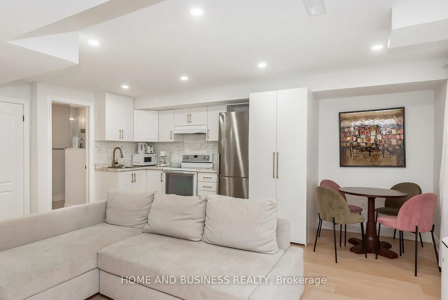 2 bed, $1,800 — Photo 4