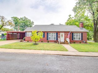 1901 Fairmount Ave, Alton, IL 62002