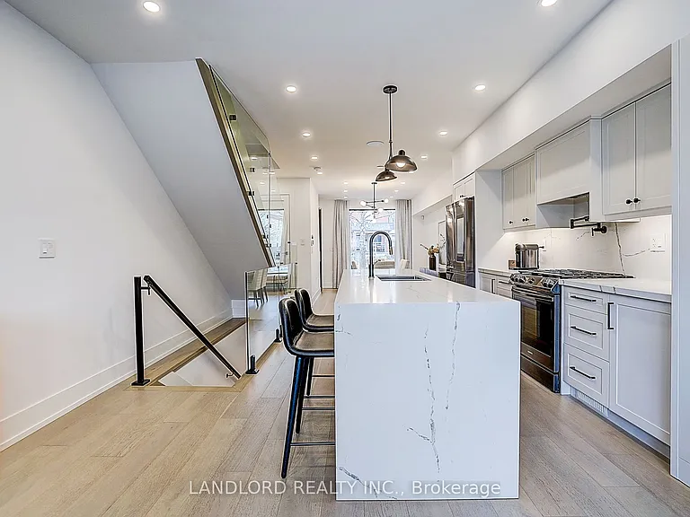 21 Shudell Ave — Photo 14