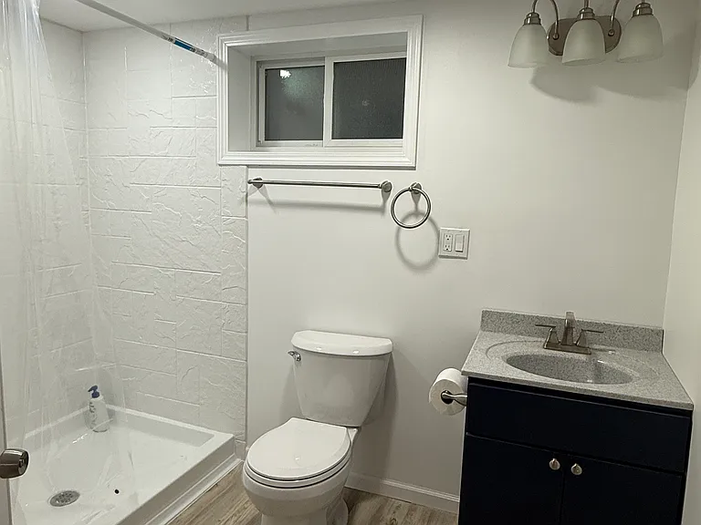 3750 N Oleander Ave — Photo 4