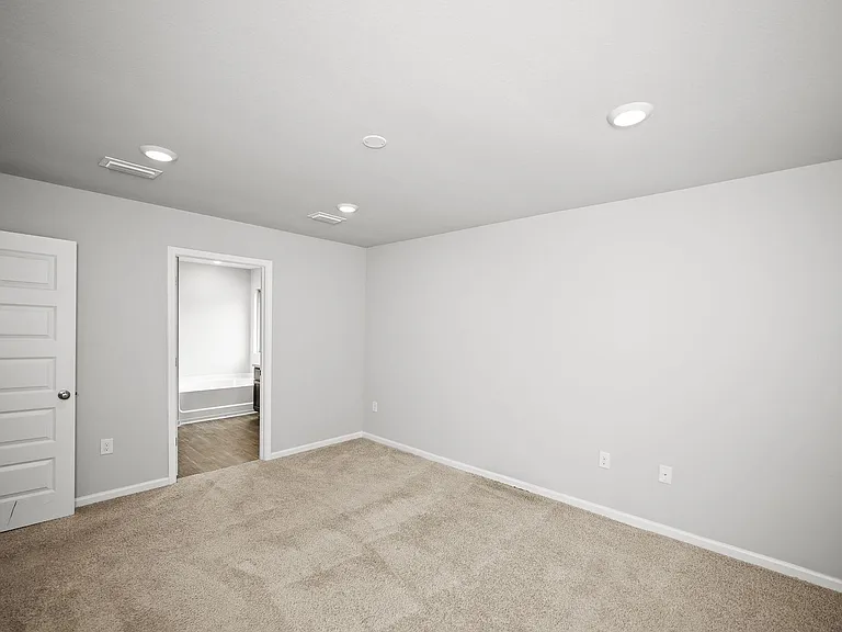 1487 Majesty Loop — Photo 10