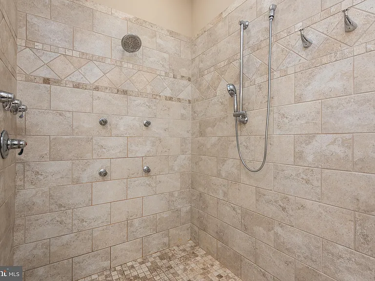 2620 Love Point Rd — Photo 41