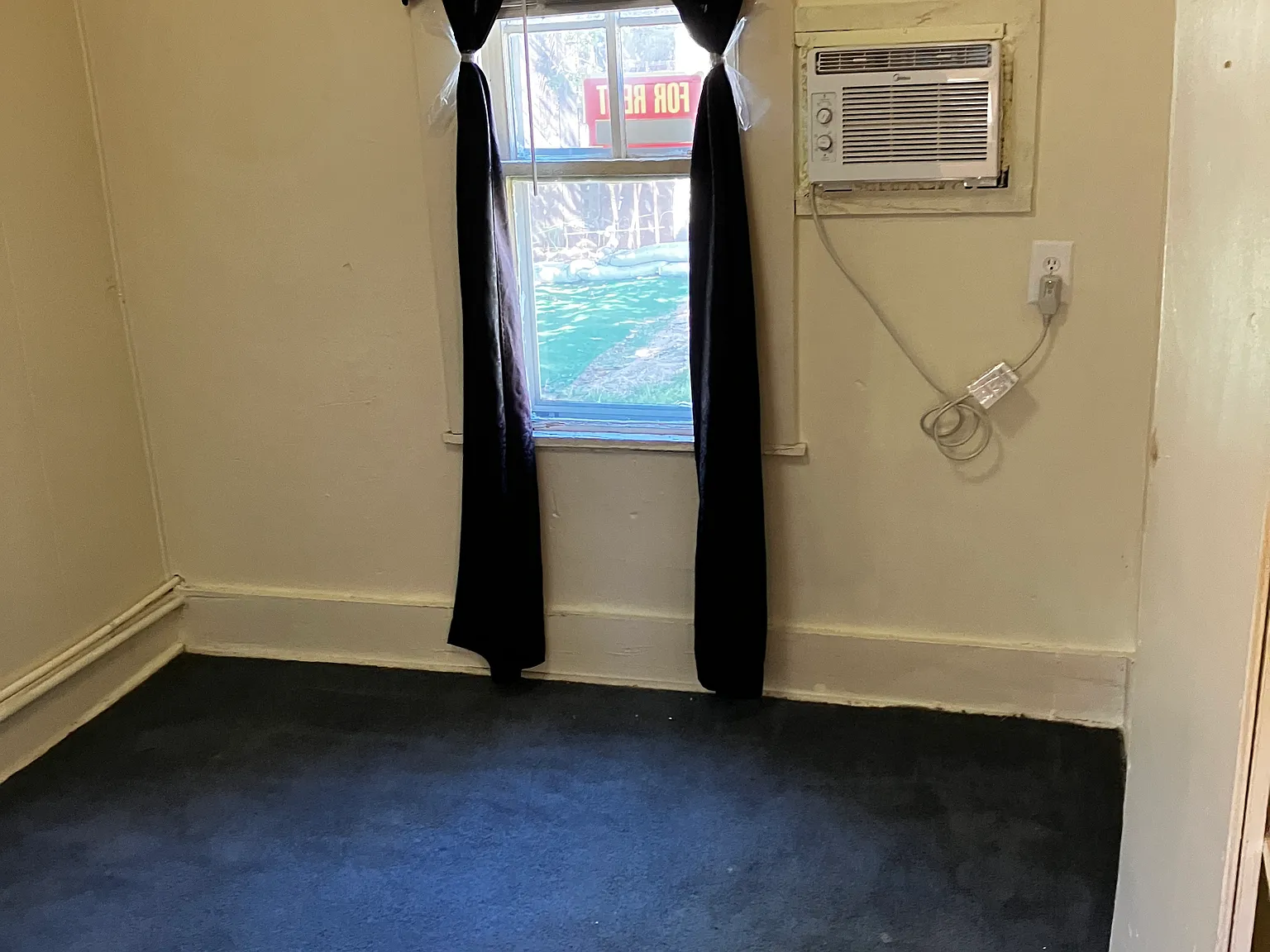 1 bed, 400 sqft, $1,495 — Photo 3