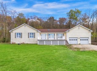 162 Bailey Rd, Hancock, MA 01237