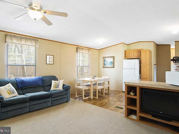 4th image of 34644 Nottingham Way
