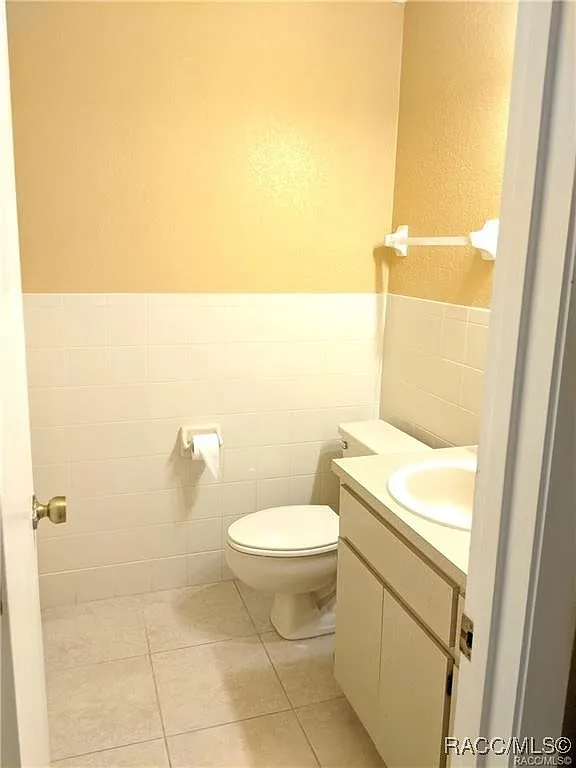 Building Photo - 5353 W Customer Ct