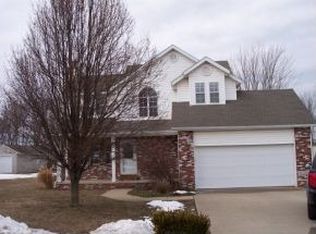 1210 Gold Dust Dr, Webb City, MO 64870