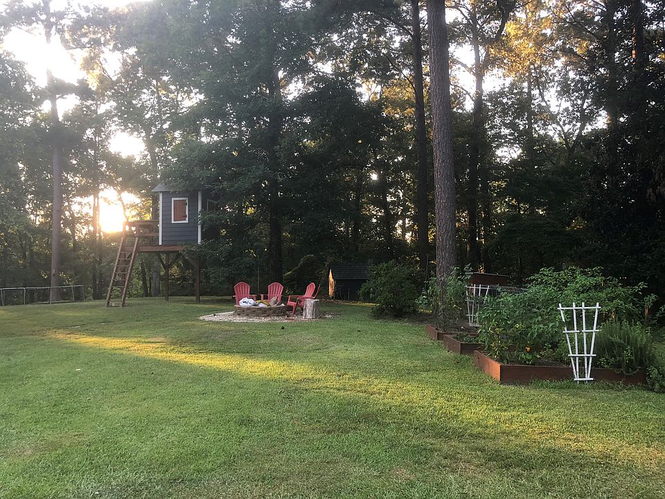2nd image of 804 County Road 357