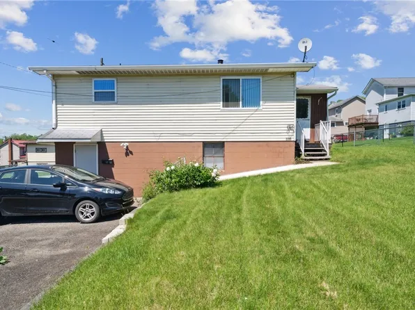 316 N 1st St, West Newton, PA 15089