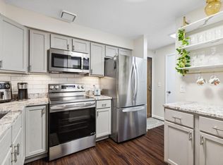 1011 41st Ave NE #115NE, Minneapolis, MN 55421