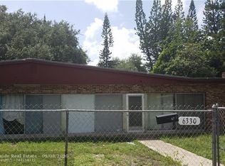 6330 SW 26th St, Hollywood, FL 33023