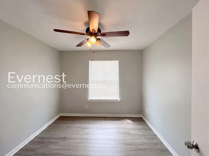 2510 Corner Shoals Dr — Photo 18