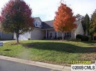 12036 Regent Ridge Ln, Charlotte, NC 28278