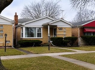 8252 S Michigan Ave, Chicago, IL 60619