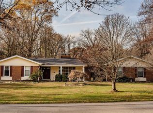 168 Duke Dr, Florissant, MO